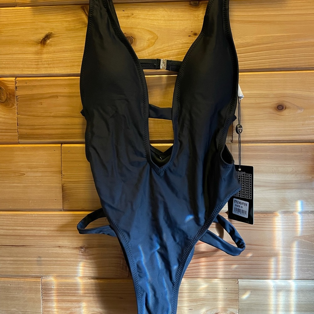 One piece swimsuit